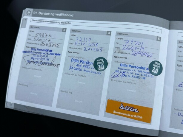 volvo-v40-diesel-2015-big-34