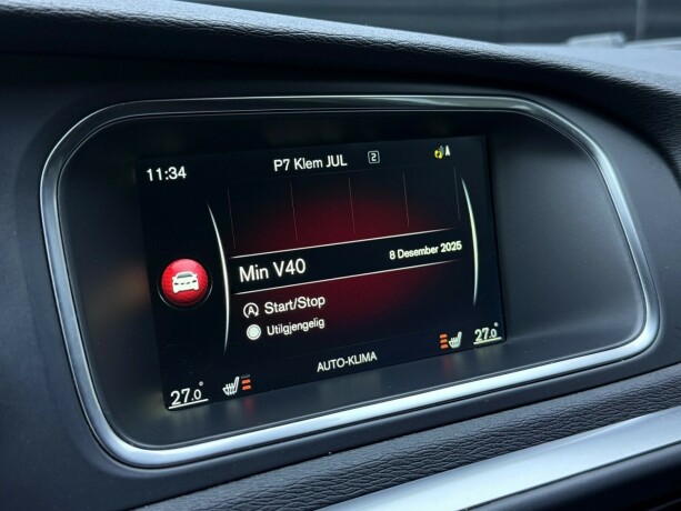 volvo-v40-diesel-2015-big-22