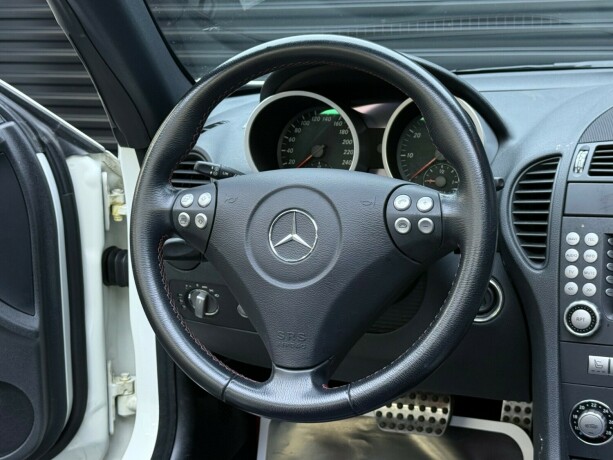 mercedes-benz-slk-bensin-2007-big-12