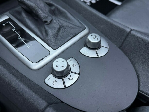 mercedes-benz-slk-bensin-2006-big-21