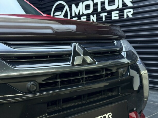 mitsubishi-outlander-elektrisitetbensin-2017-big-4