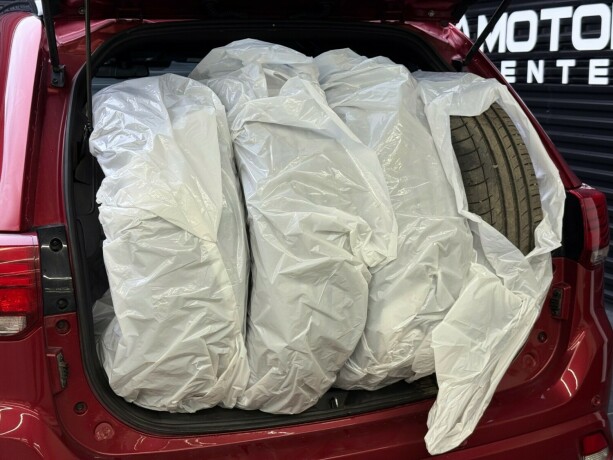 mitsubishi-outlander-elektrisitetbensin-2017-big-30