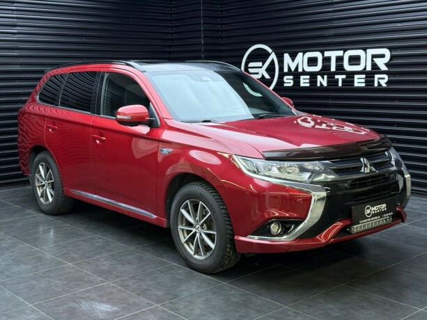 mitsubishi-outlander-elektrisitetbensin-2017-big-0