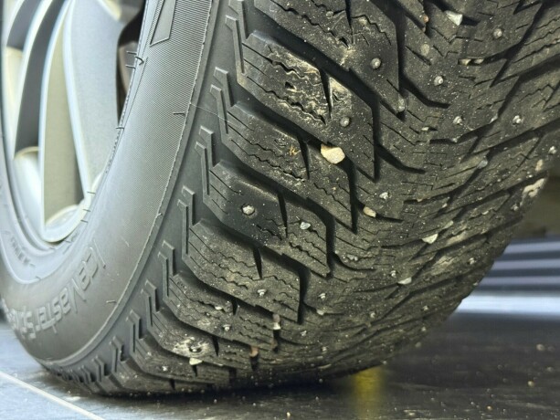 mitsubishi-outlander-elektrisitetbensin-2017-big-8