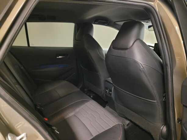 toyota-corolla-elektrisitetbensin-2019-big-16