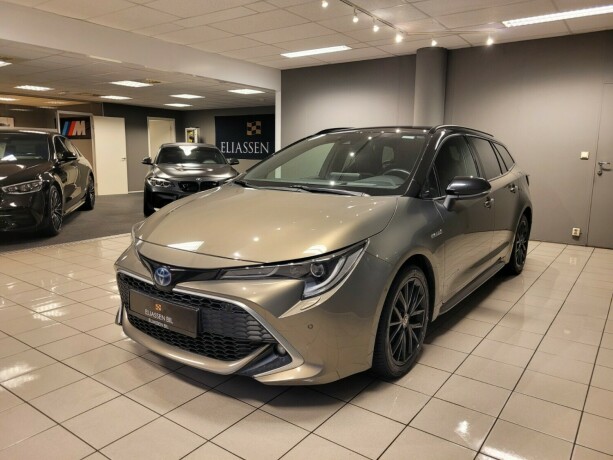toyota-corolla-elektrisitetbensin-2019-big-8