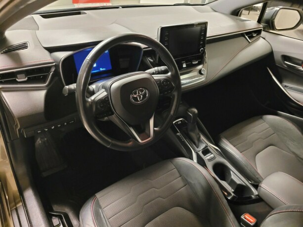 toyota-corolla-elektrisitetbensin-2019-big-22