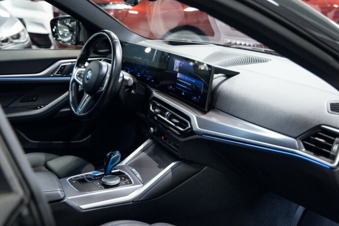 bmw-i4-m50-elektrisitet-2023-big-10