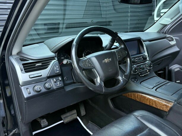 chevrolet-tahoe-bensin-2016-big-9