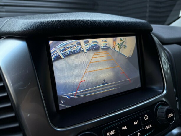 chevrolet-tahoe-bensin-2016-big-17