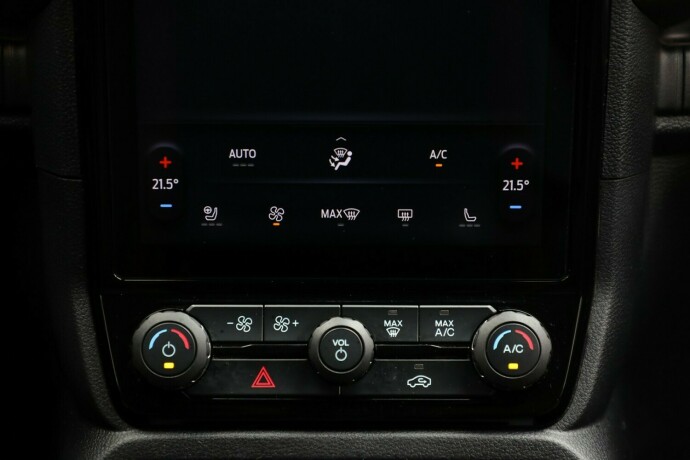 ford-ranger-raptor-bensin-2023-big-19