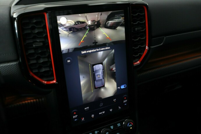 ford-ranger-raptor-bensin-2023-big-18