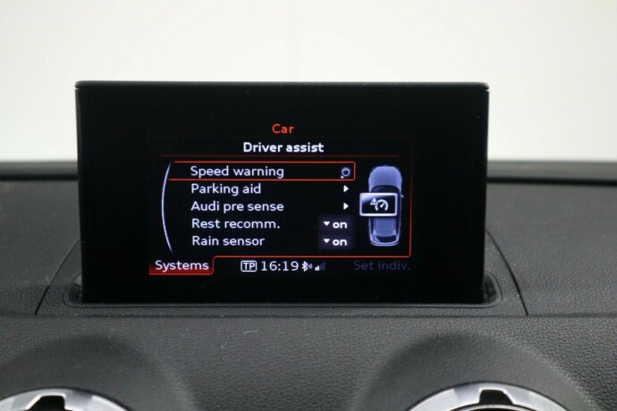 audi-a3-bensin-2015-big-36