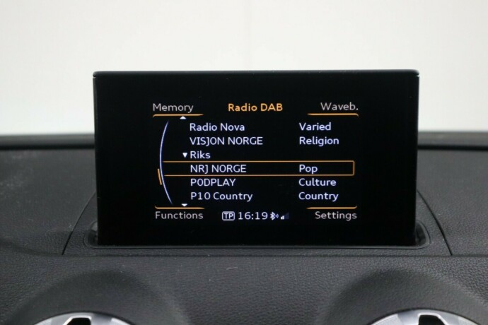 audi-a3-bensin-2015-big-30