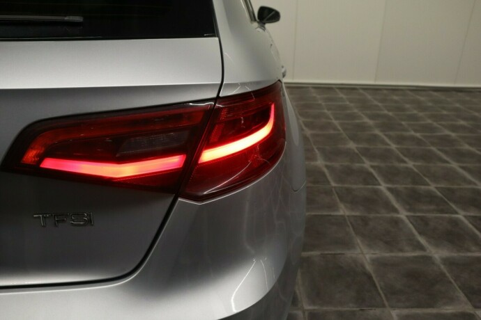 audi-a3-bensin-2015-big-47