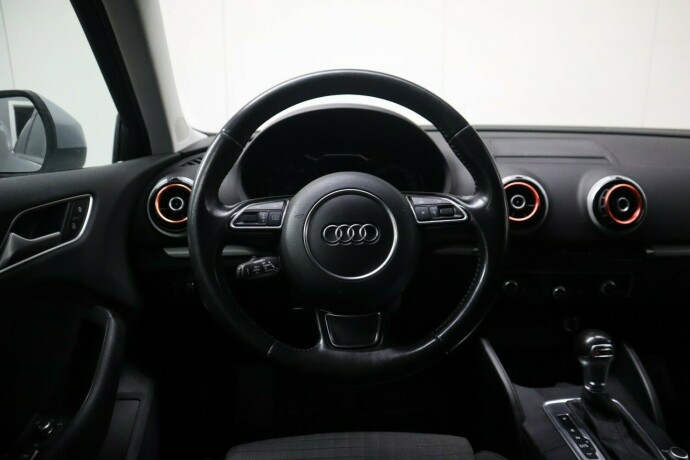 audi-a3-bensin-2015-big-20