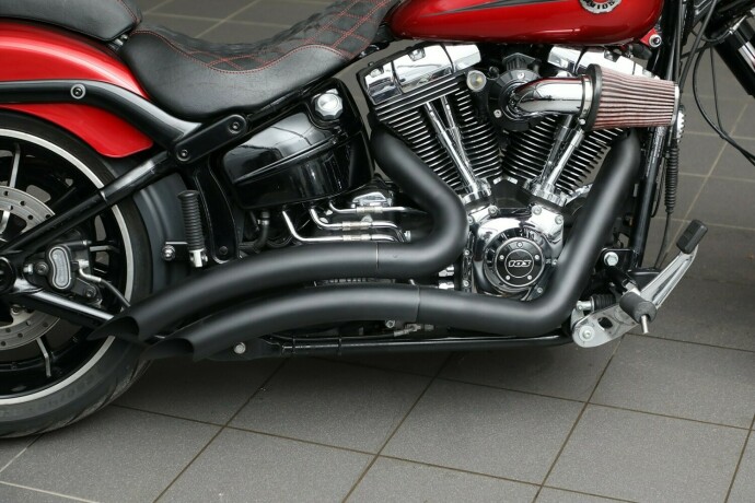 harley-davidson-fxsb-103-softail-breakout-bensin-2013-big-5