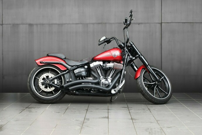 harley-davidson-fxsb-103-softail-breakout-bensin-2013-big-1
