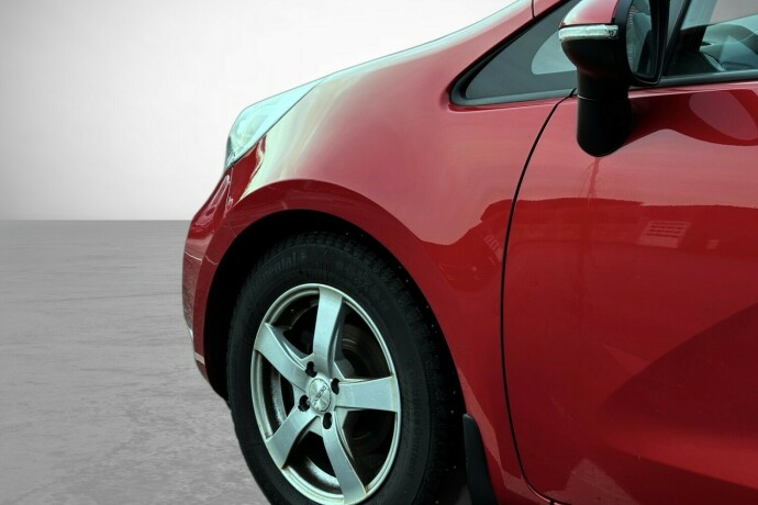 kia-rio-bensin-2013-big-8