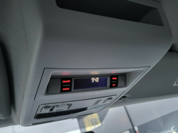 volkswagen-transporter-diesel-2018-big-25