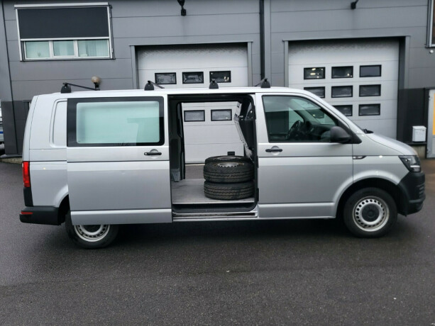 volkswagen-transporter-diesel-2018-big-9