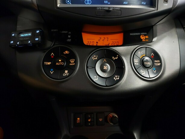 toyota-rav4-diesel-2011-big-29