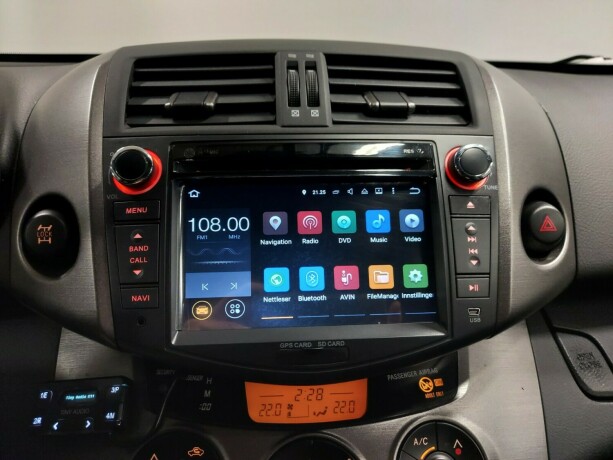 toyota-rav4-diesel-2011-big-32