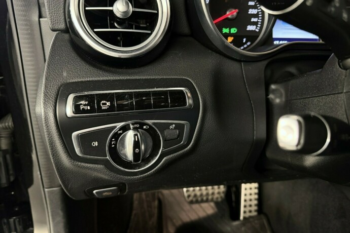 mercedes-benz-c-klasse-elektrisitetbensin-2017-big-23