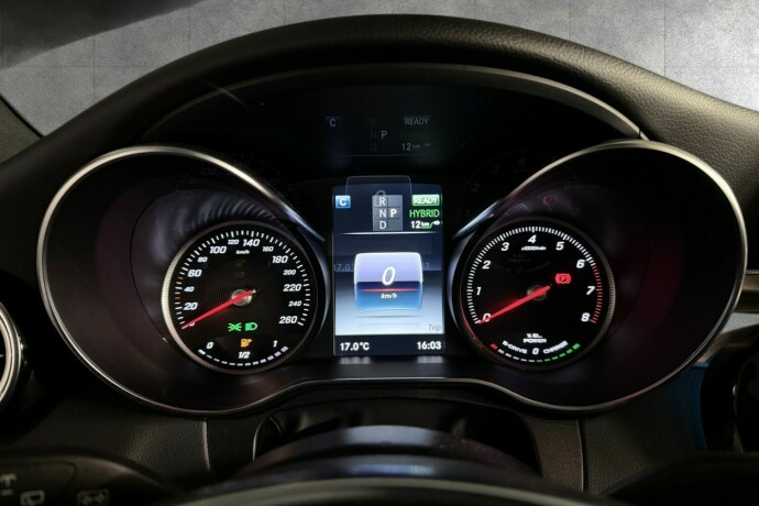 mercedes-benz-c-klasse-elektrisitetbensin-2017-big-20