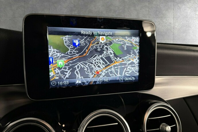 mercedes-benz-c-klasse-elektrisitetbensin-2017-big-17