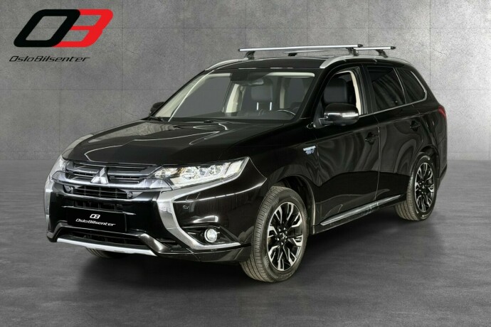 mitsubishi-outlander-elektrisitetbensin-2016-big-0