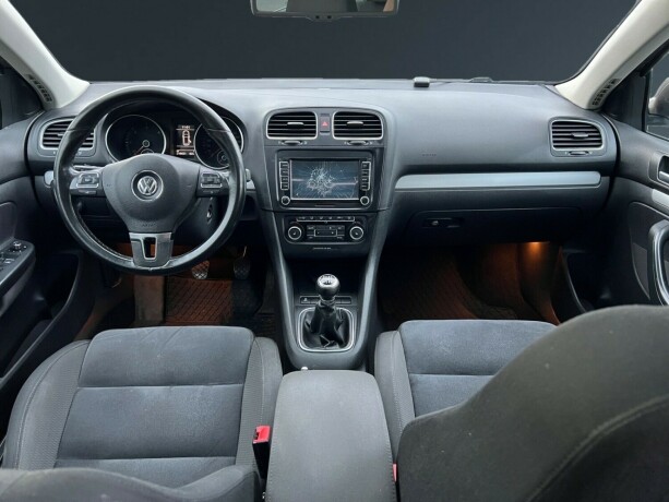 volkswagen-golf-diesel-2012-big-13