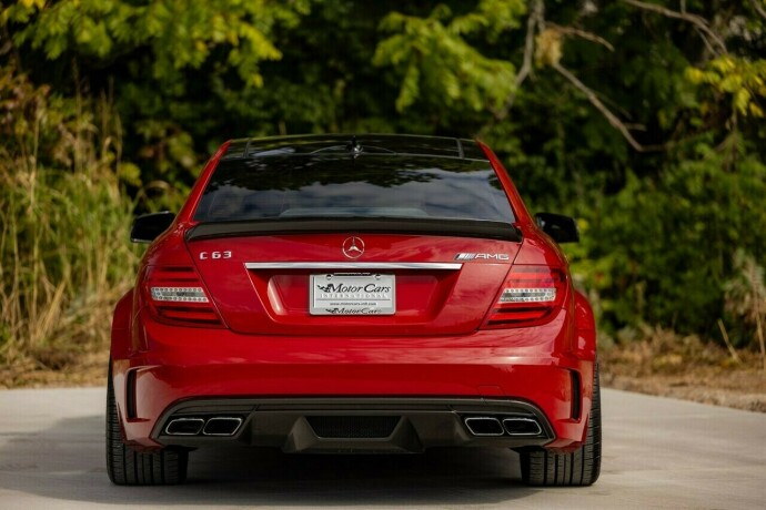 mercedes-benz-c-klasse-bensin-2012-big-124