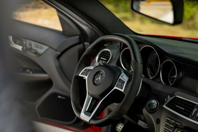 mercedes-benz-c-klasse-bensin-2012-big-133