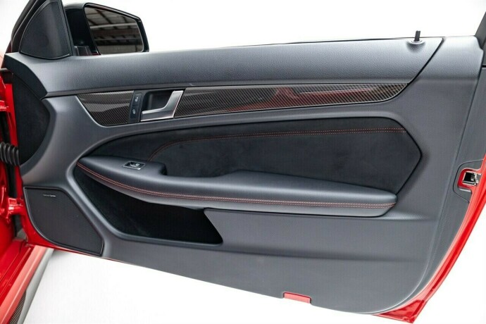 mercedes-benz-c-klasse-bensin-2012-big-63