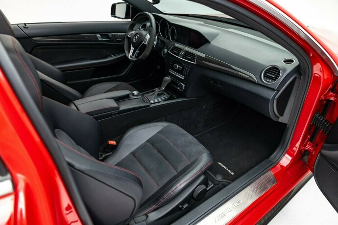 mercedes-benz-c-klasse-bensin-2012-big-62