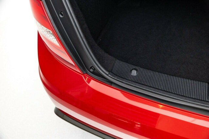 mercedes-benz-c-klasse-bensin-2012-big-84