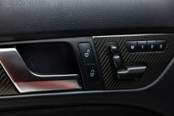 mercedes-benz-c-klasse-bensin-2012-big-47