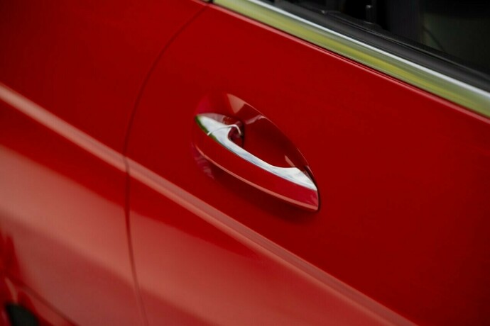 mercedes-benz-c-klasse-bensin-2012-big-147