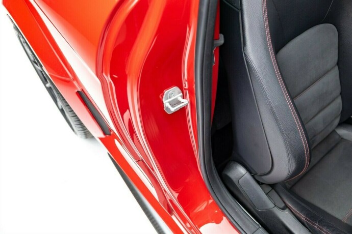 mercedes-benz-c-klasse-bensin-2012-big-71