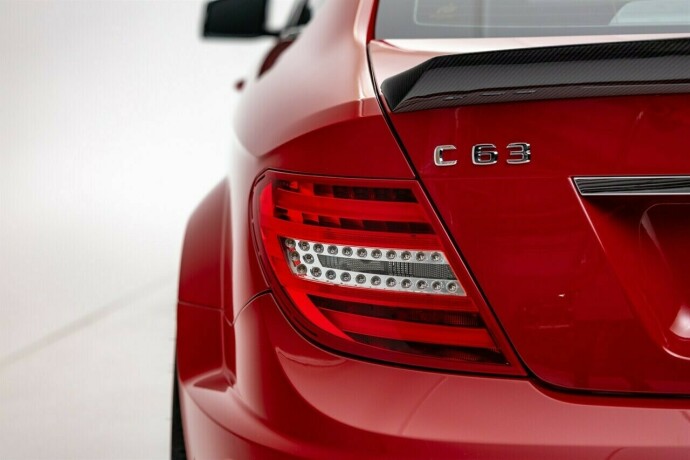 mercedes-benz-c-klasse-bensin-2012-big-104