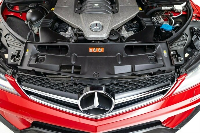 mercedes-benz-c-klasse-bensin-2012-big-18