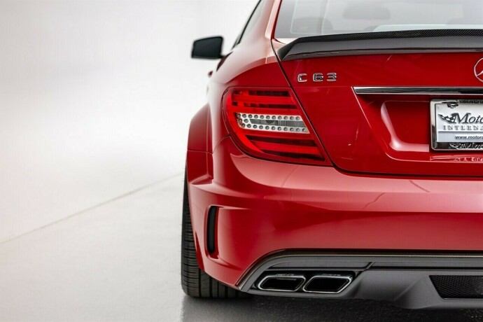 mercedes-benz-c-klasse-bensin-2012-big-105