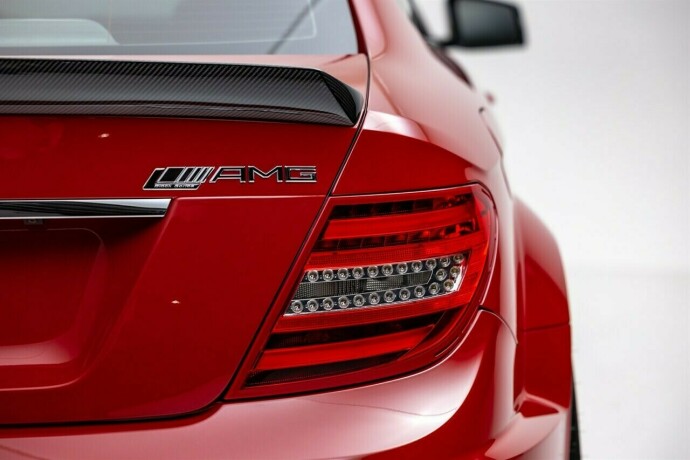 mercedes-benz-c-klasse-bensin-2012-big-107