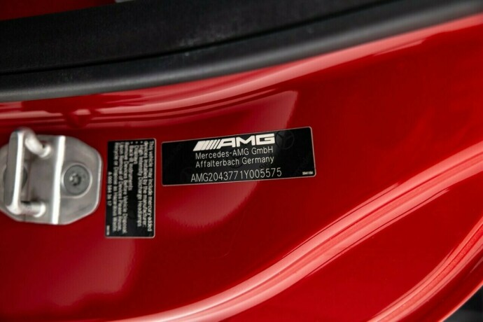 mercedes-benz-c-klasse-bensin-2012-big-56