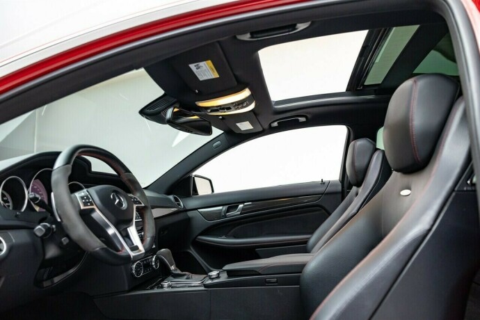 mercedes-benz-c-klasse-bensin-2012-big-31