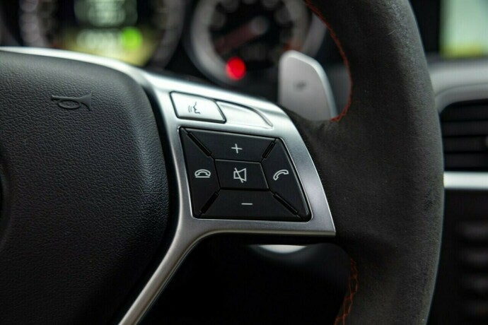 mercedes-benz-c-klasse-bensin-2012-big-33