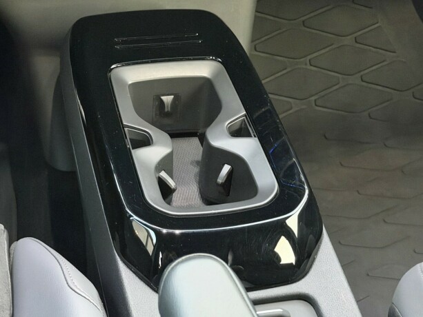 volkswagen-id4-elektrisitet-2023-big-11