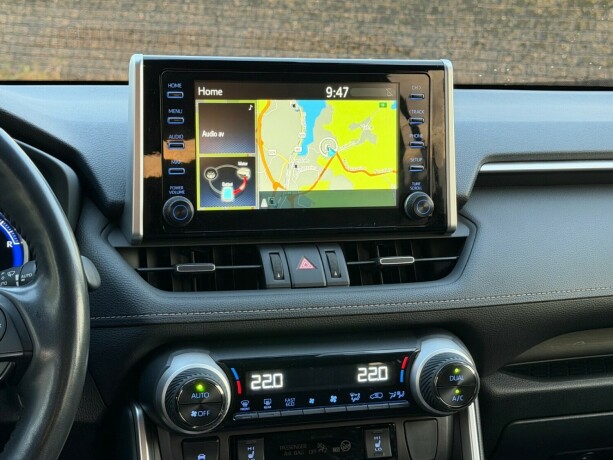 toyota-rav4-elektrisitetbensin-2019-big-8