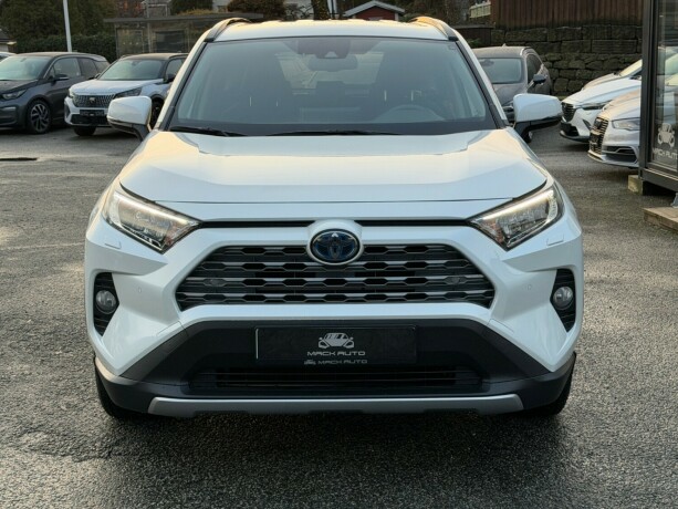 toyota-rav4-elektrisitetbensin-2019-big-1